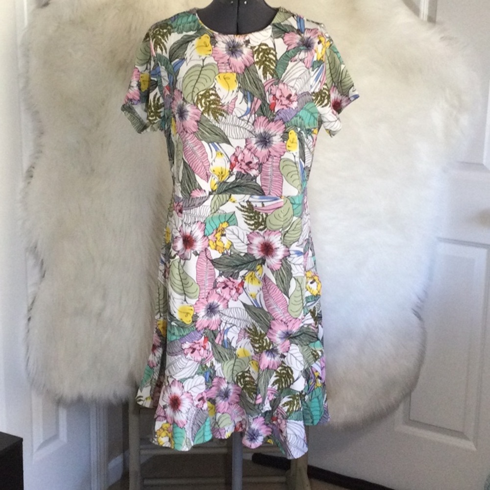 Apt. 9 floral ruffled dress